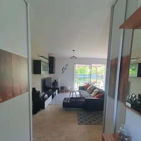 Superbe Maison Neuve - 256 *